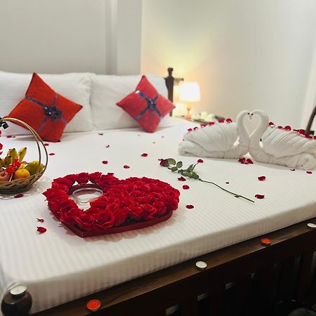 Mama'S Boutique Beach Hotel Негомбо Экстерьер фото